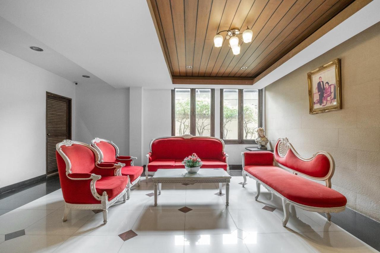 Oyo 882 The Moonlight Serviced Apartment Pattaya Exterior photo